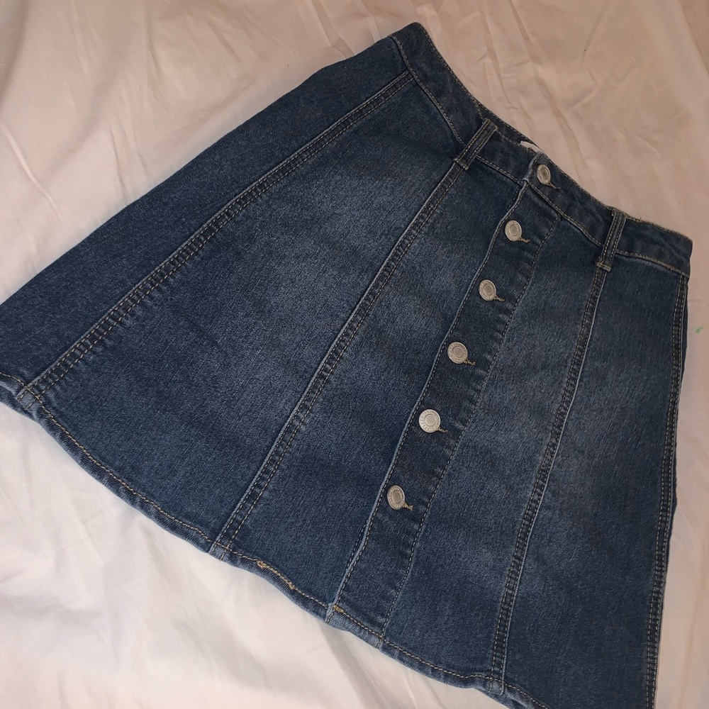 Denim skirt